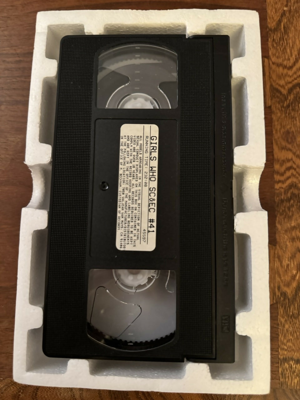 Girls Who Suck Cock and Eat Cum #41 (1996, VHS)