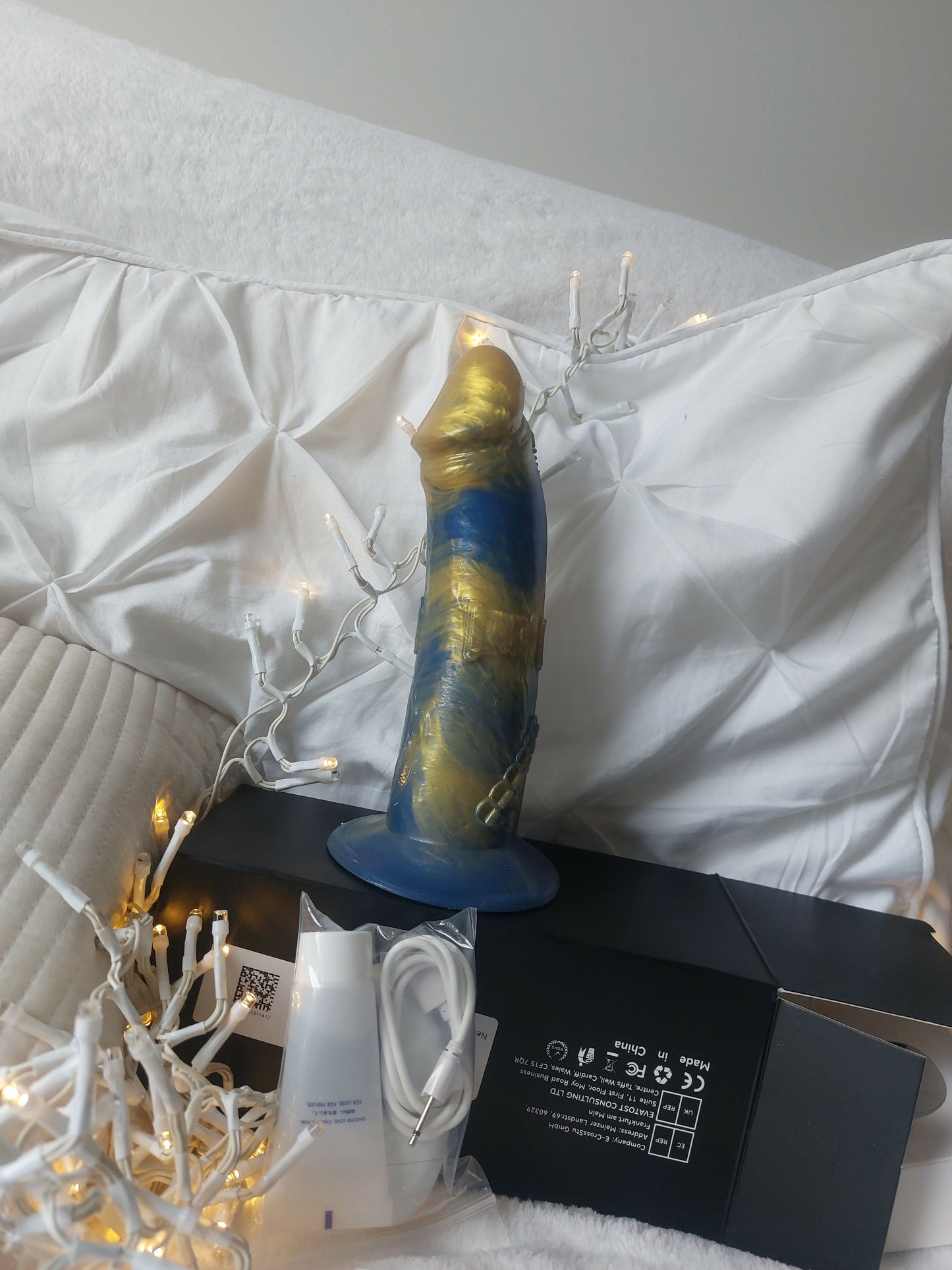 FYSHAVO 8.4 Zipper Monster Dildo