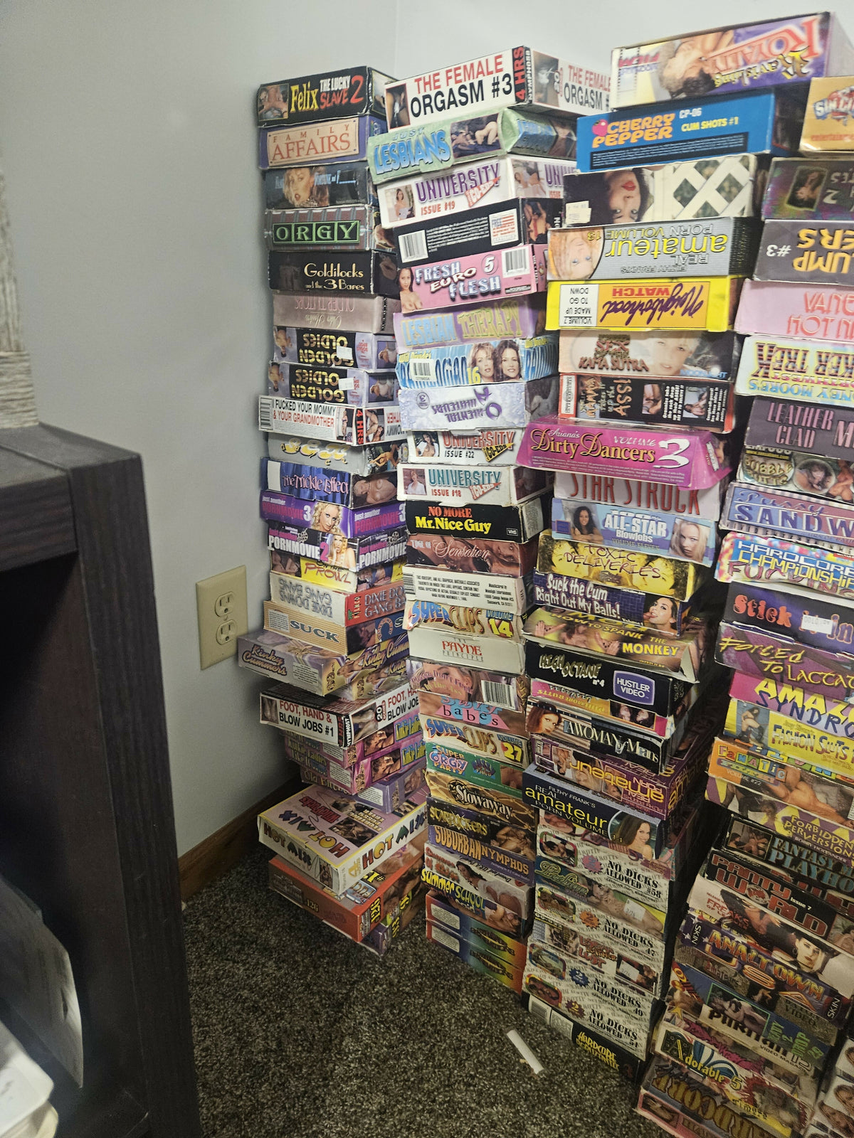 Lot of 50 random adult xxx VHS in great condition from a adult store