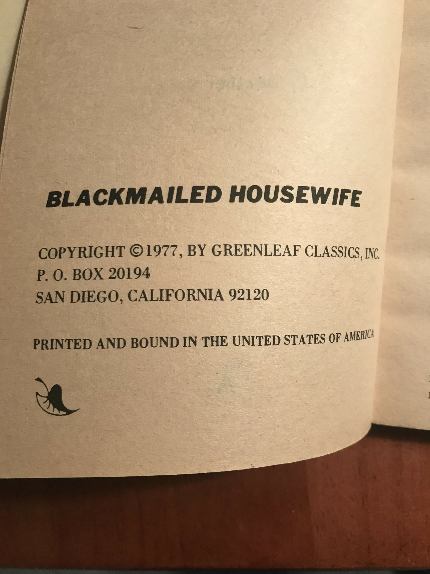 1977 Greenleaf Classics Pulp Book “BLACKMAILED HOUSEWIFE” Private Reader PR3081
