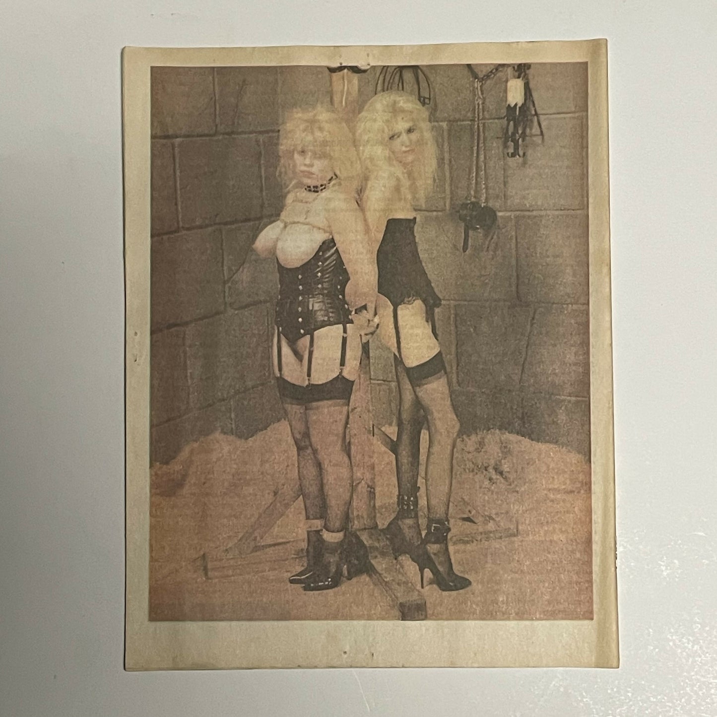 Fundgeon Times Newspaper Magazine Bondage Pleasure