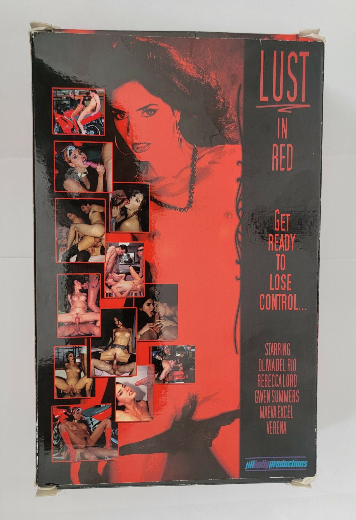 Lust in Red (2002)